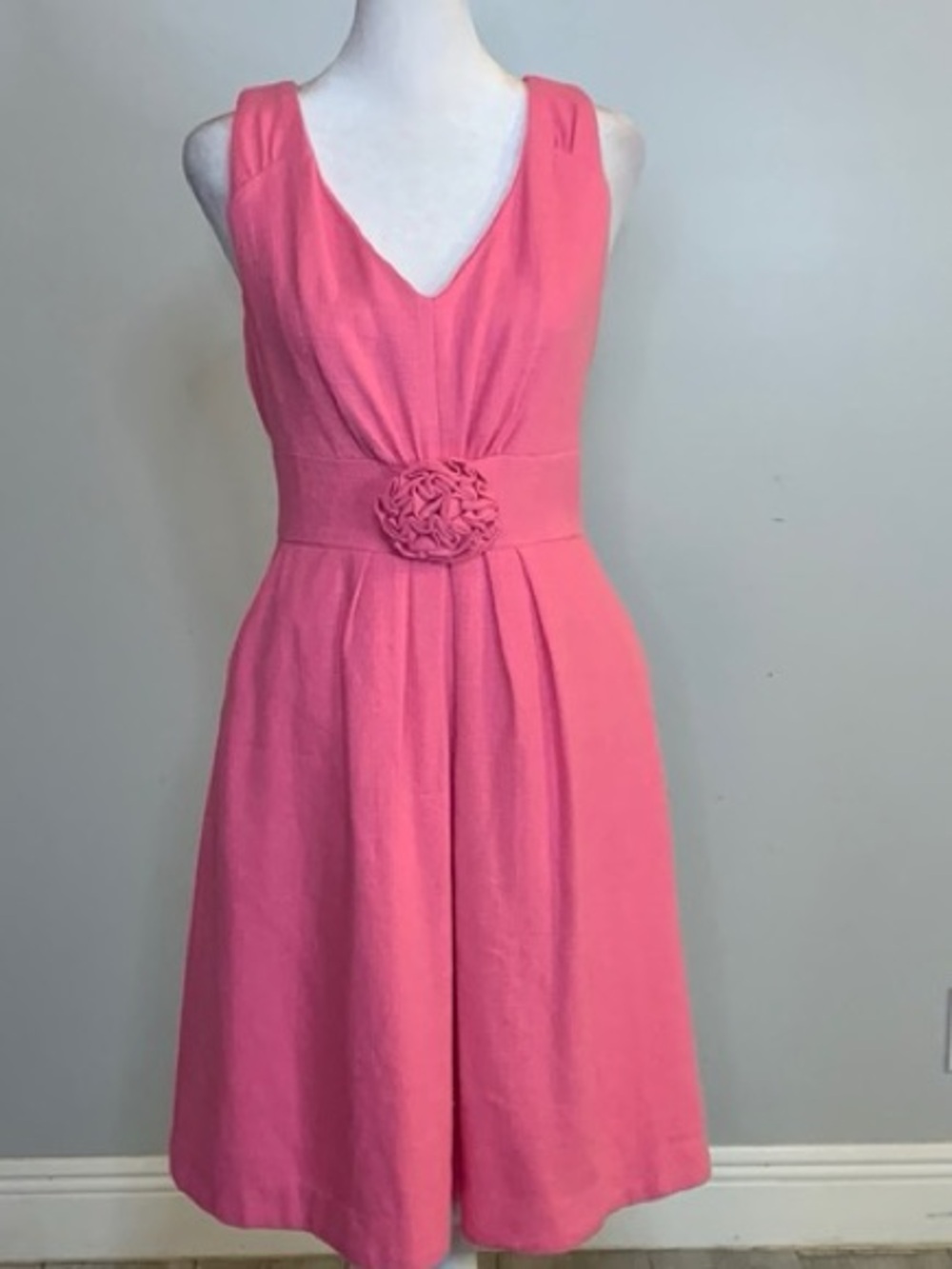 Lilly Pulitzer Pink Sleeveless V-Neck A-Line Dress with Rosette Waist
